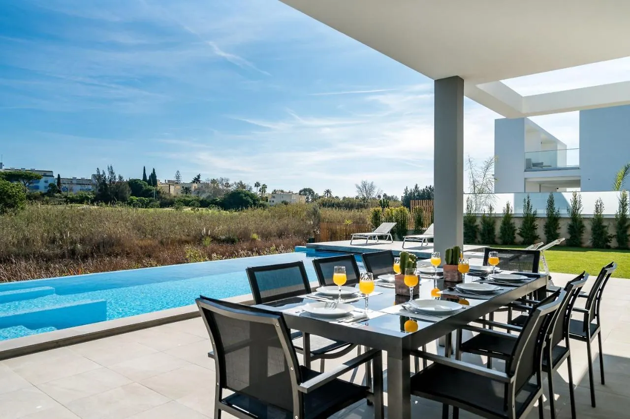 Colinas Do Golfe Vilamoura Sun By Sapvillas 0*,