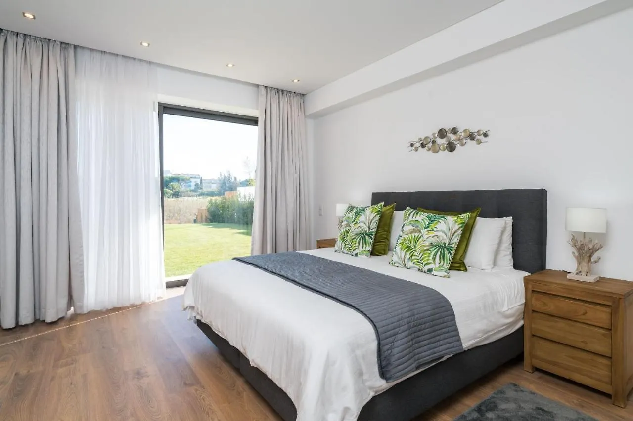 Colinas Do Golfe Vilamoura Sun By Sapvillas
